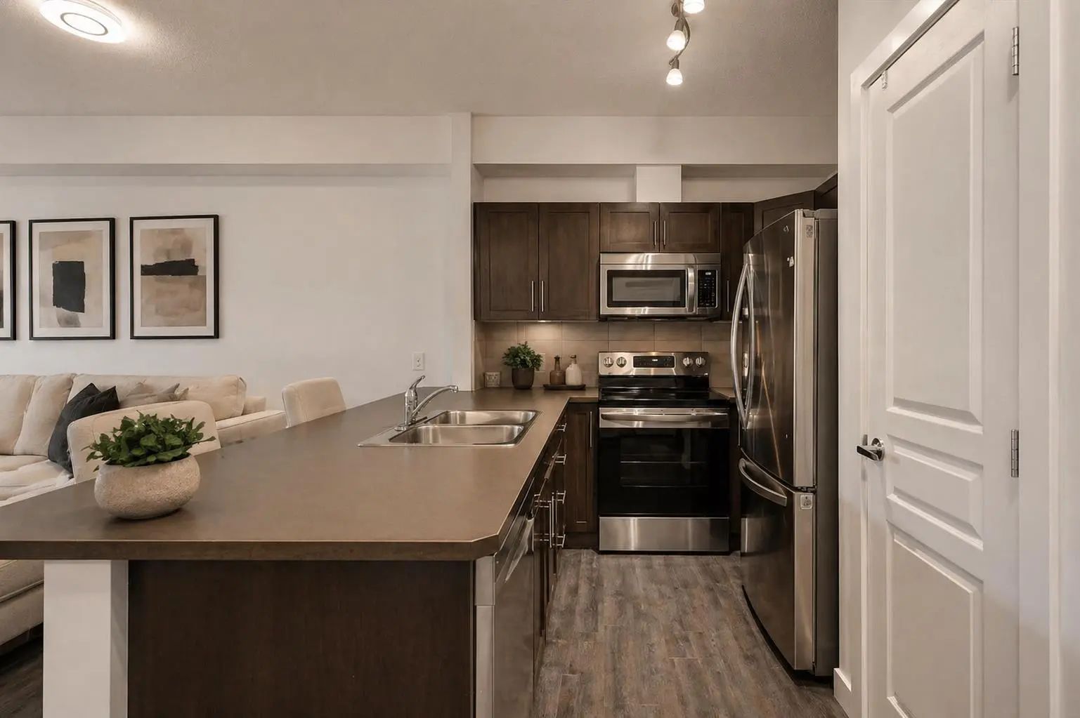 207 22 Panatella Road Northwest, Calgary – Residential Apartment Listing Photo 6