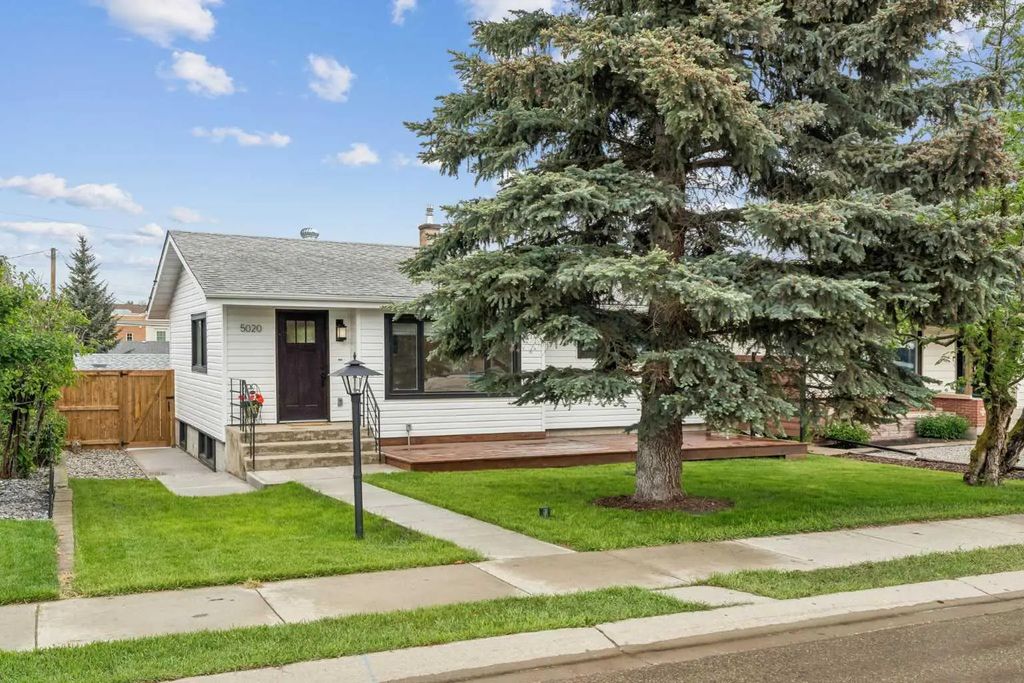 5020 47a Avenue , Sylvan Lake