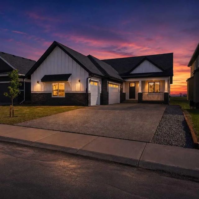 150 Muirfield Boulevard , Lyalta