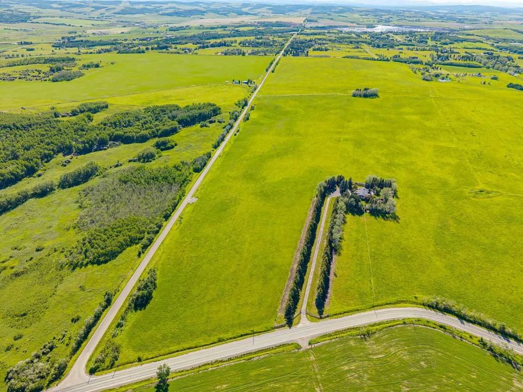 198189 64 Street W, Rural Foothills County