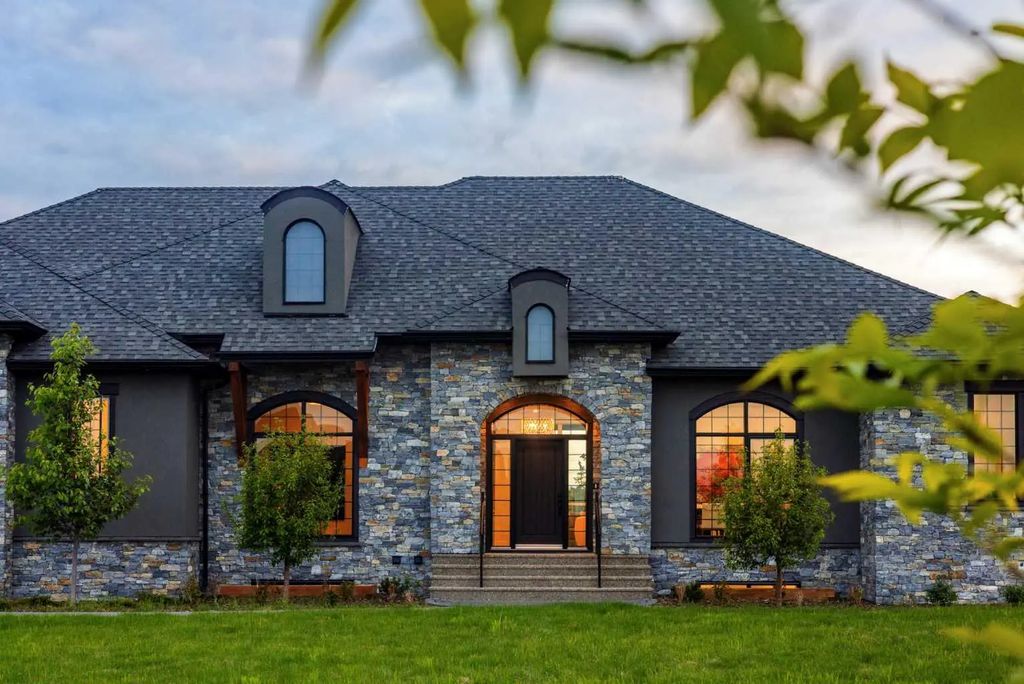 17 Silverhorn Park , Rural Rocky View County