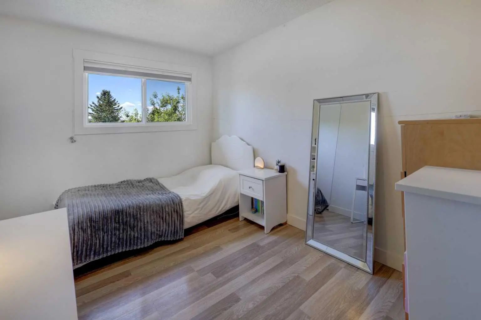 8320 Centre Street Northeast, Calgary – Residential Semi Detached (Half Duplex) Listing Photo 18