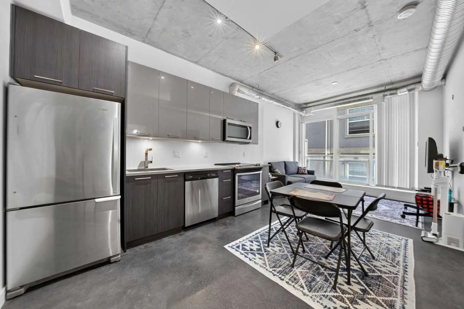 305 624 8 Avenue Southeast, Calgary – Residential Apartment Listing Photo 5