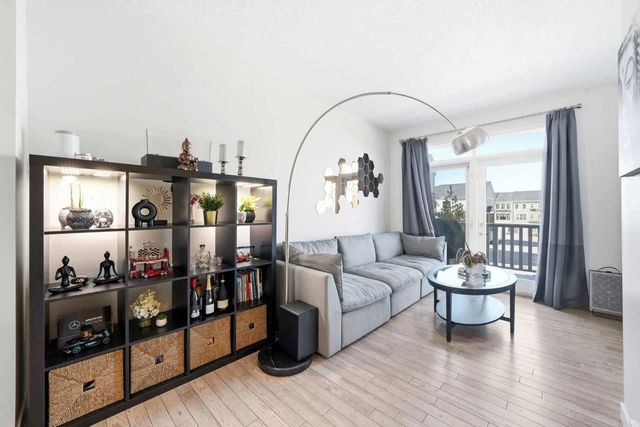 14 Nolan Hill Gate Nw, Calgary