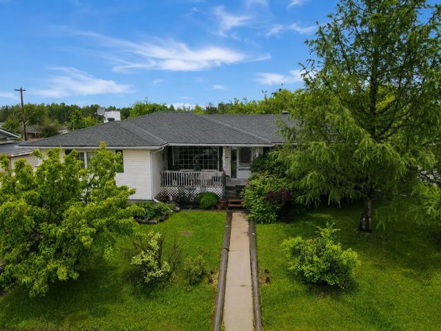 314 8 Street , Fox Creek