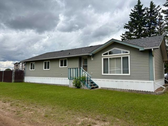 5014 45 Avenue , Vermilion