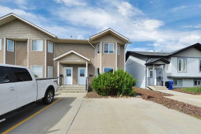 45 Winston Place , Blackfalds