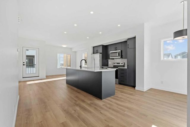 1207 25 Wildwoods Court Sw, Airdrie