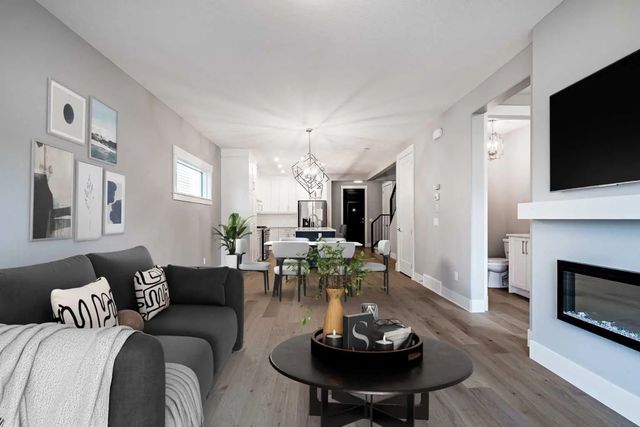 925 Reynolds Lane Sw, Airdrie