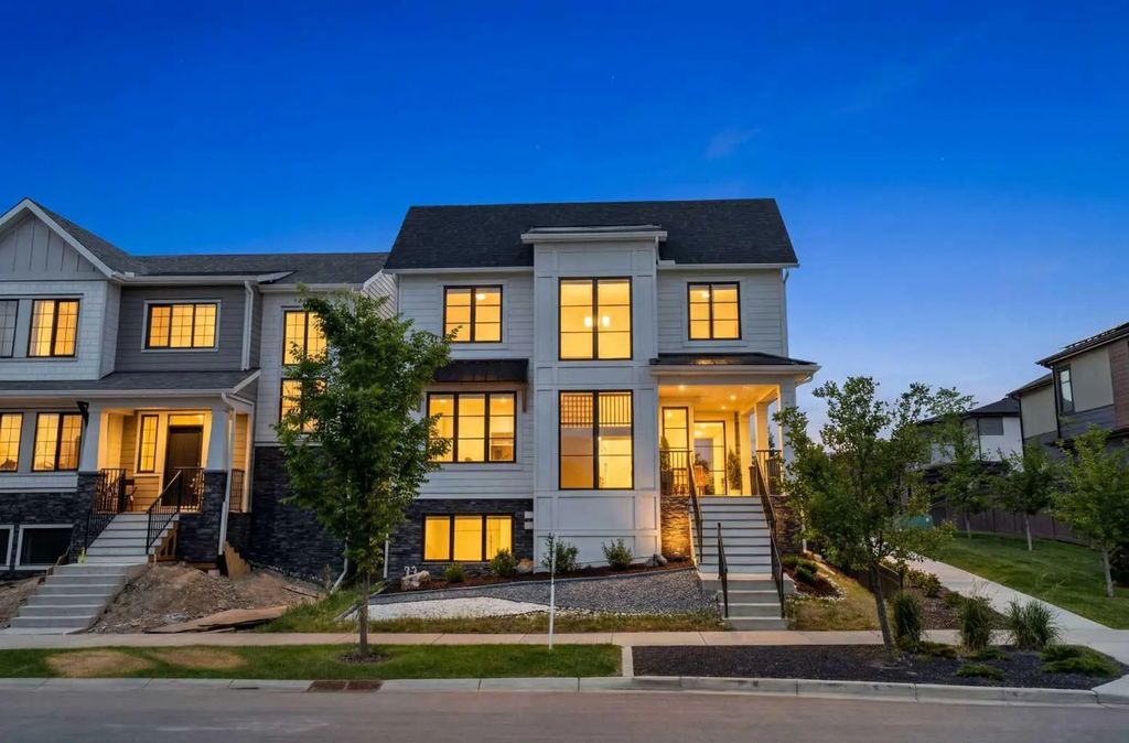 235 Treeline View Sw, Calgary