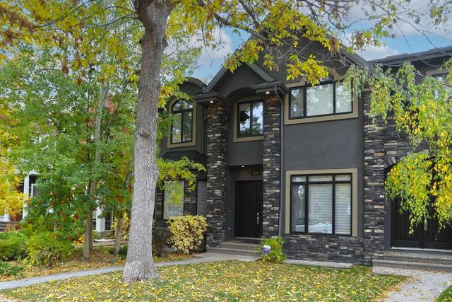 2219 2 Avenue Nw, Calgary