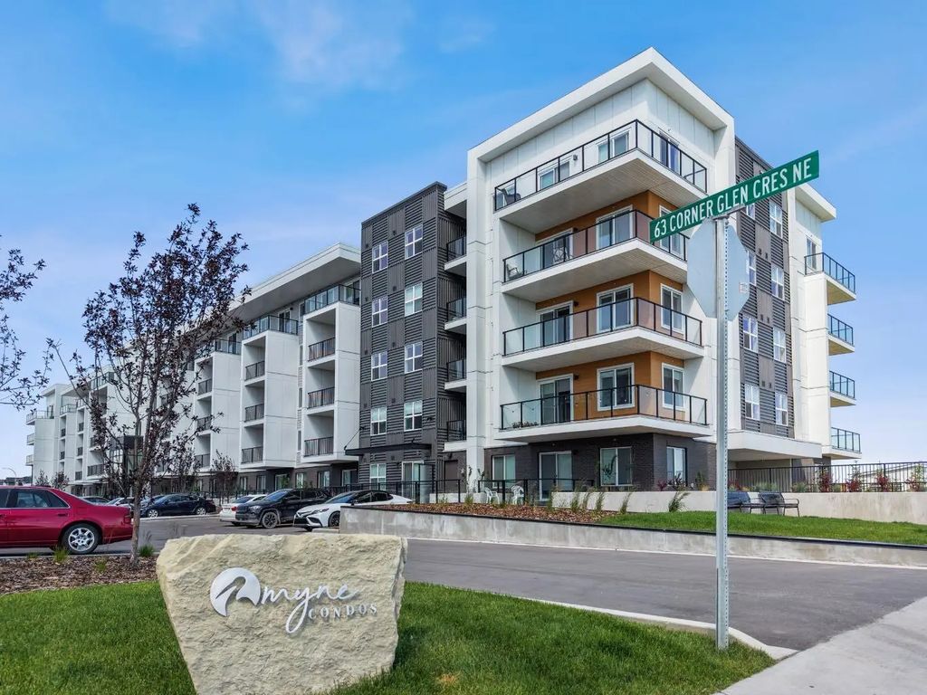 1521 63 Corner Glen Crescent Ne, Calgary