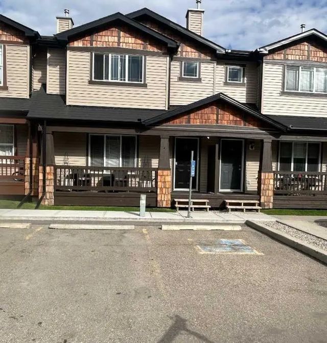 102 Panatella Park Nw, Calgary
