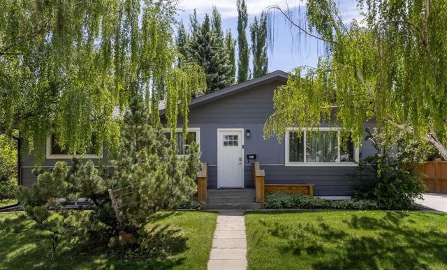 723 75 Avenue Sw, Calgary