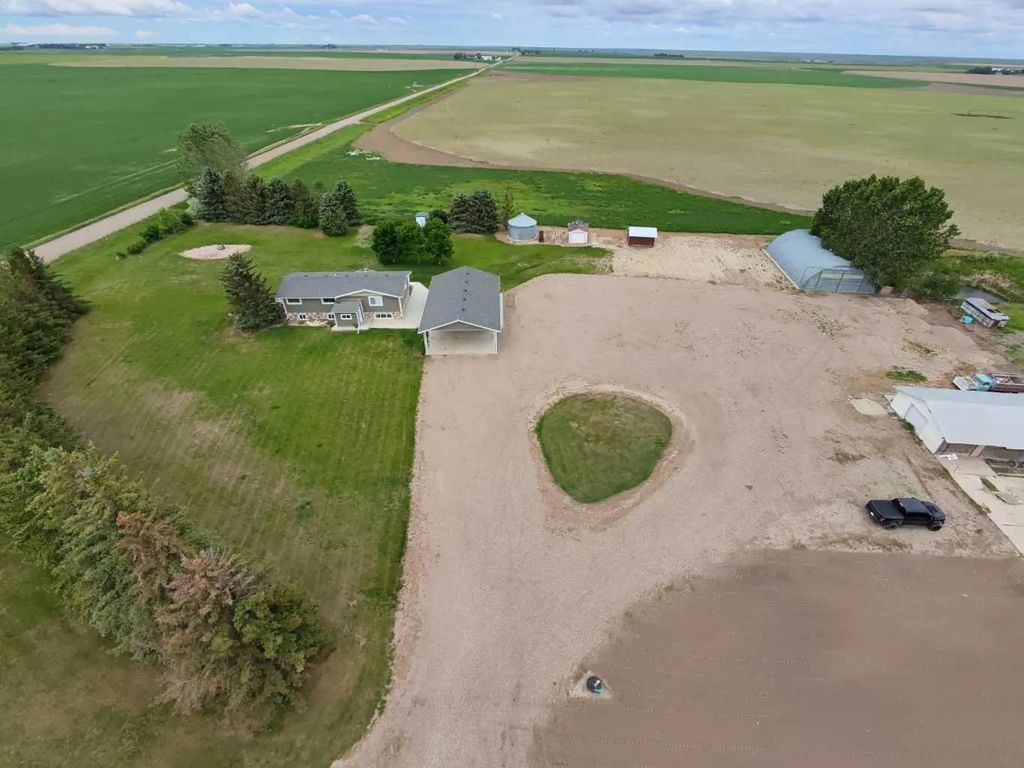 112004 Range Road 105  , Rural Forty Mile No. 8, County of