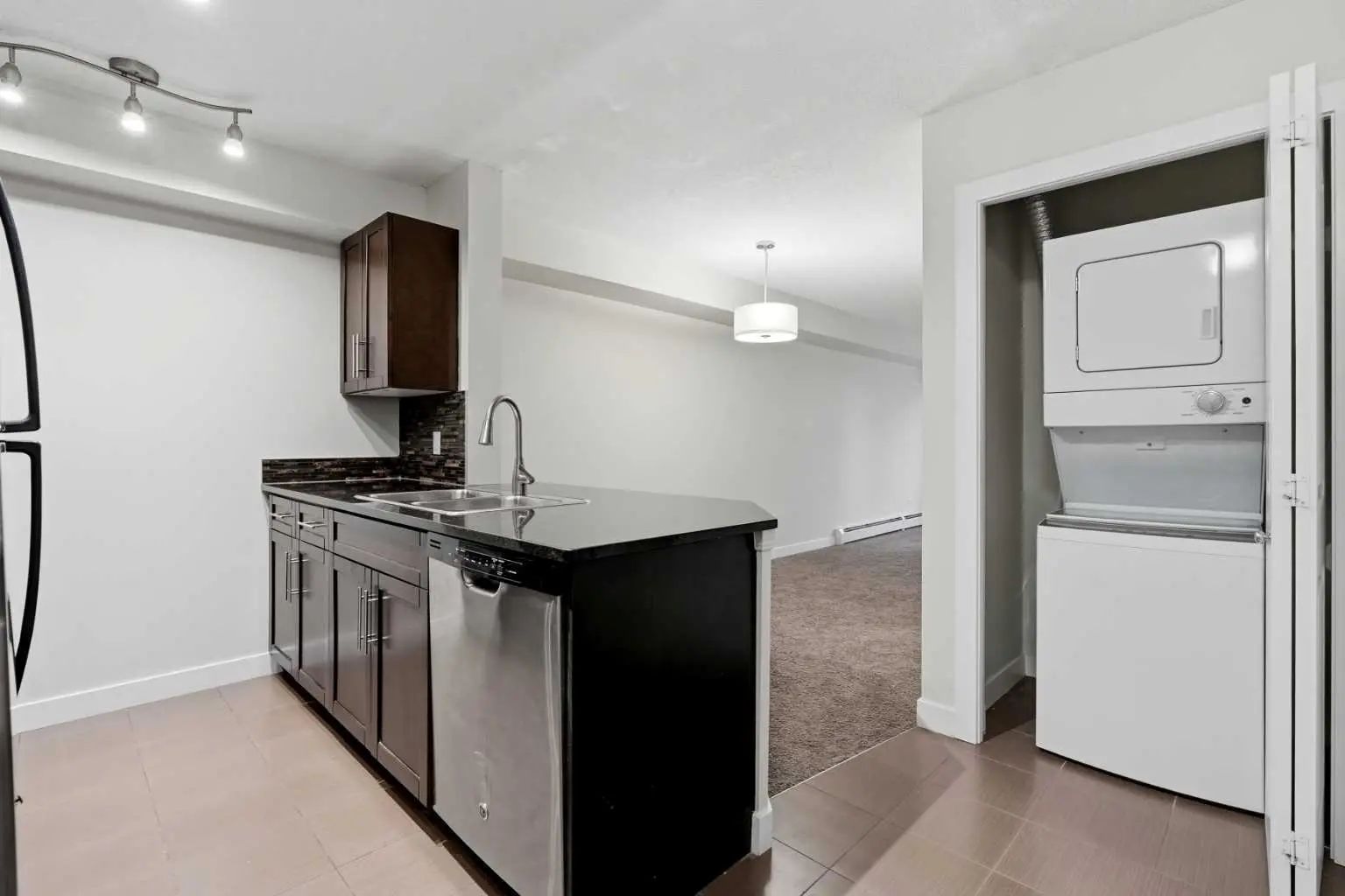 215 7110 80 Avenue Northeast, Calgary – Residential Apartment Listing Photo 7