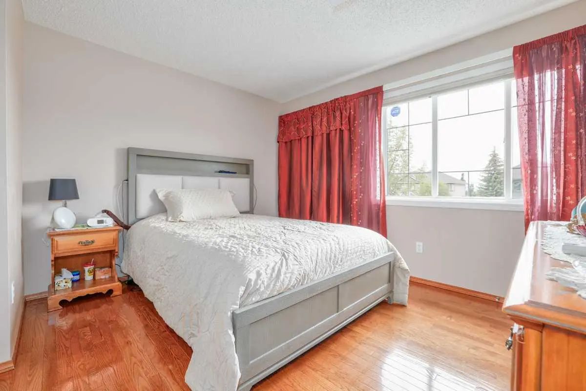 42 Royal Birch Landing Northwest, Calgary – Residential Detached Listing Photo 20