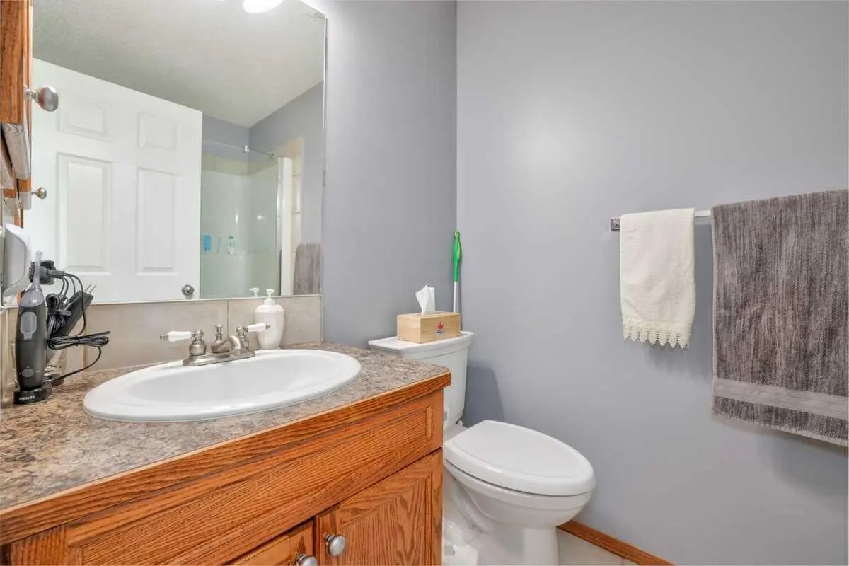 42 Royal Birch Landing Northwest, Calgary – Residential Detached Listing Photo 21