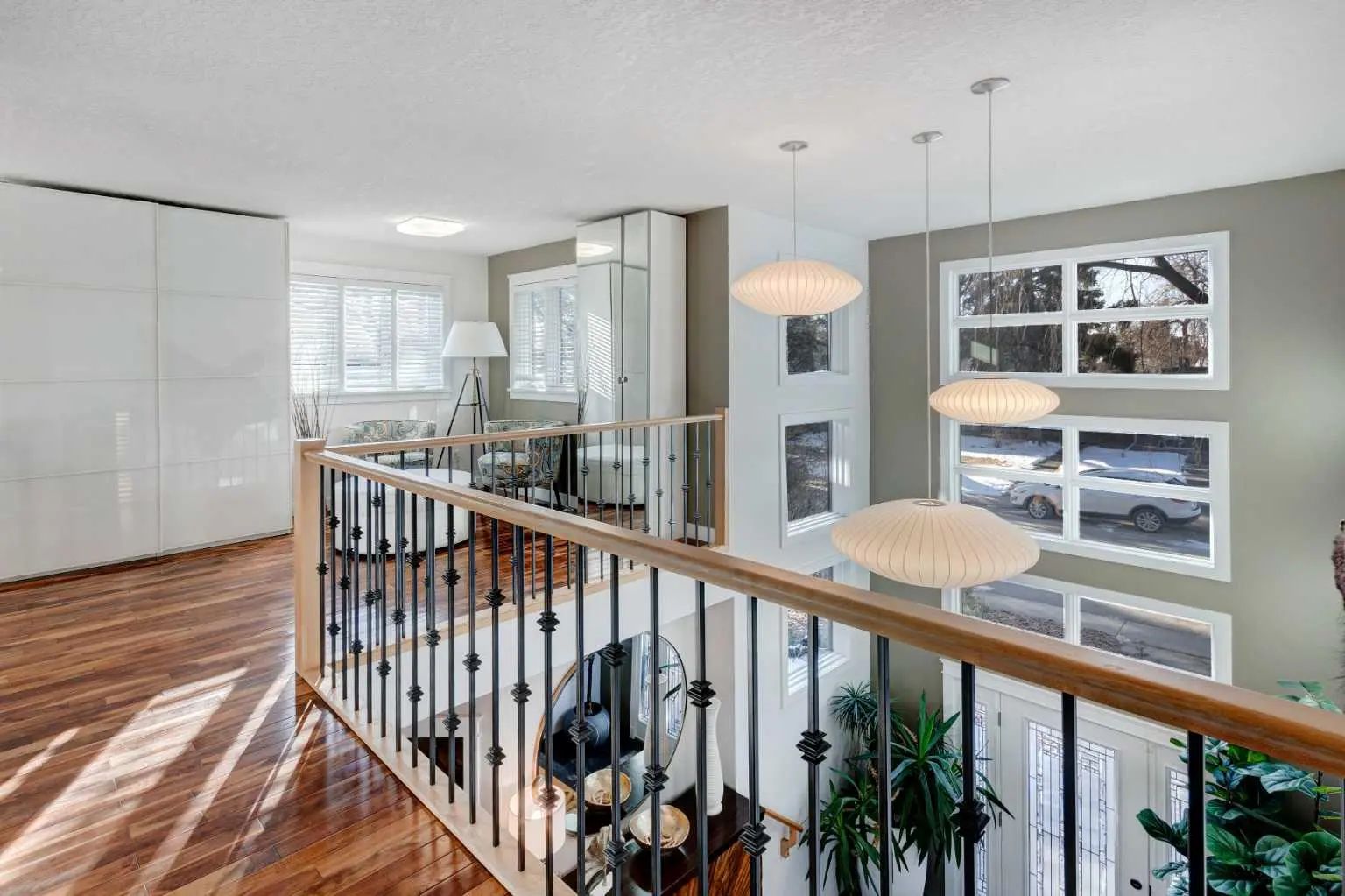 38 Lissington Drive Sw Calgary Alberta T3E 5E1 North Glenmore Park Home For Sale