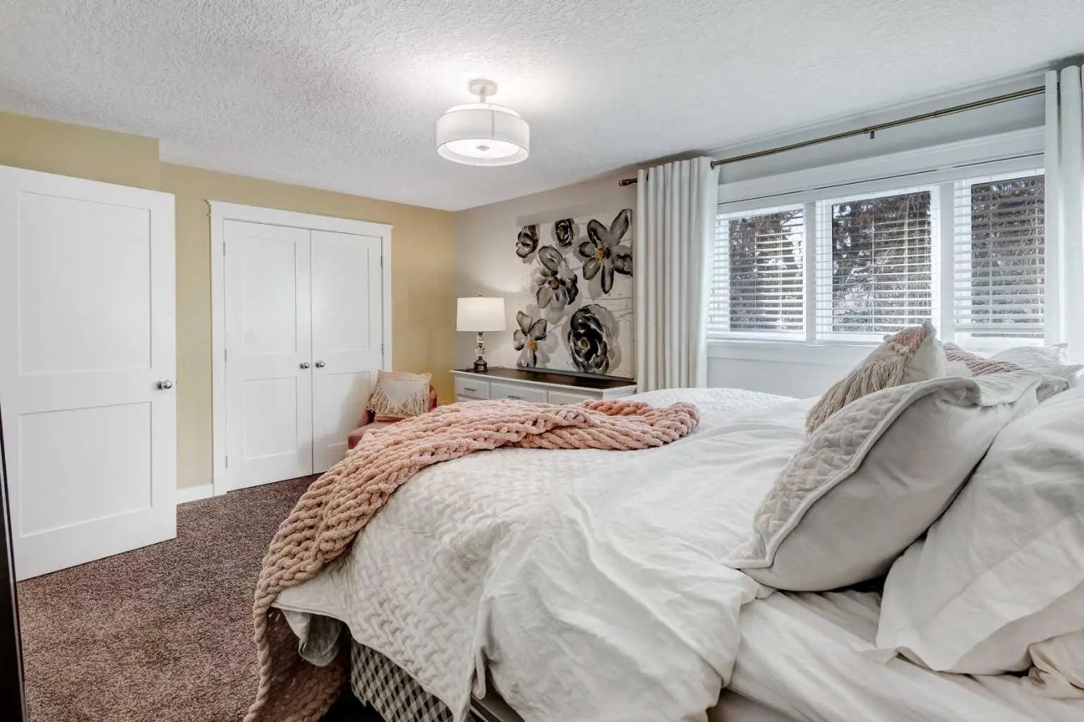 38 Lissington Drive Sw Calgary Alberta T3E 5E1 North Glenmore Park Home For Sale