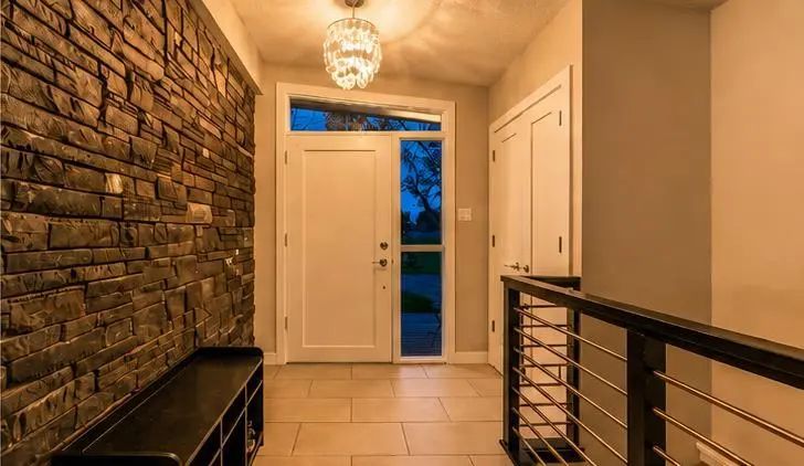 724 Willacy Drive Southeast, Calgary – Residential Detached Listing Photo 3