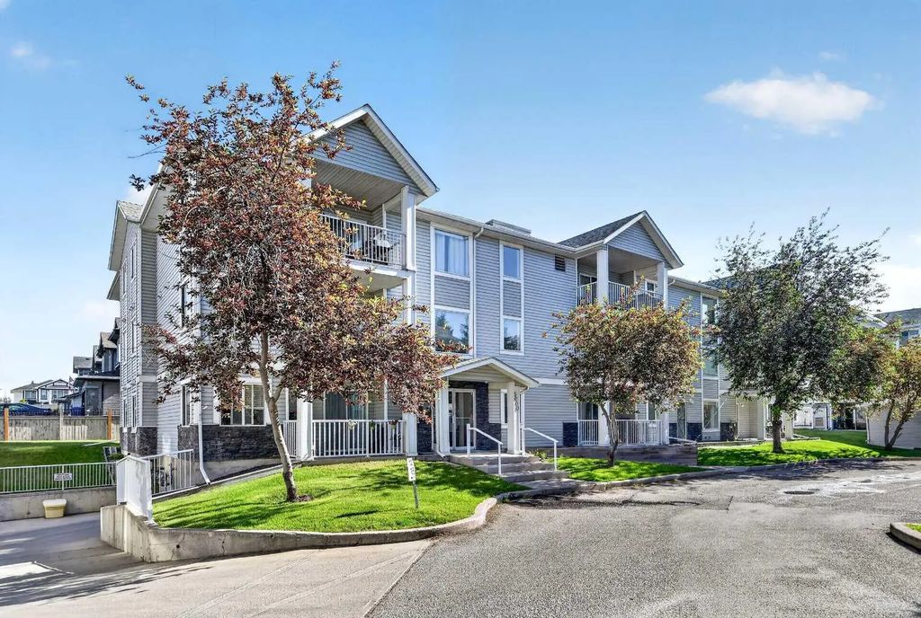 105 5105 Valleyview Park Se, Calgary