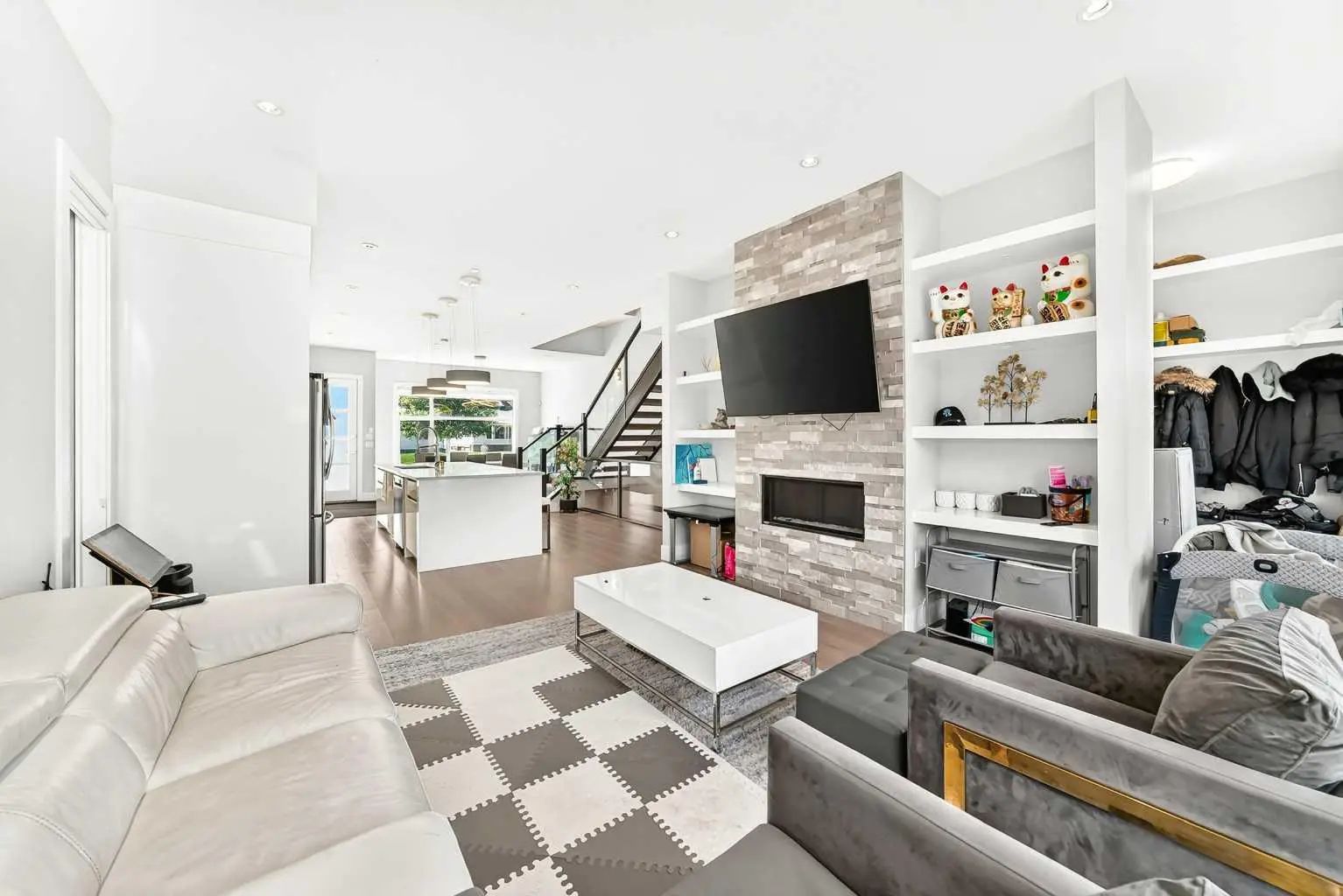3014 Cochrane Road Northwest, Calgary – Residential Semi Detached (Half Duplex) Listing Photo 11