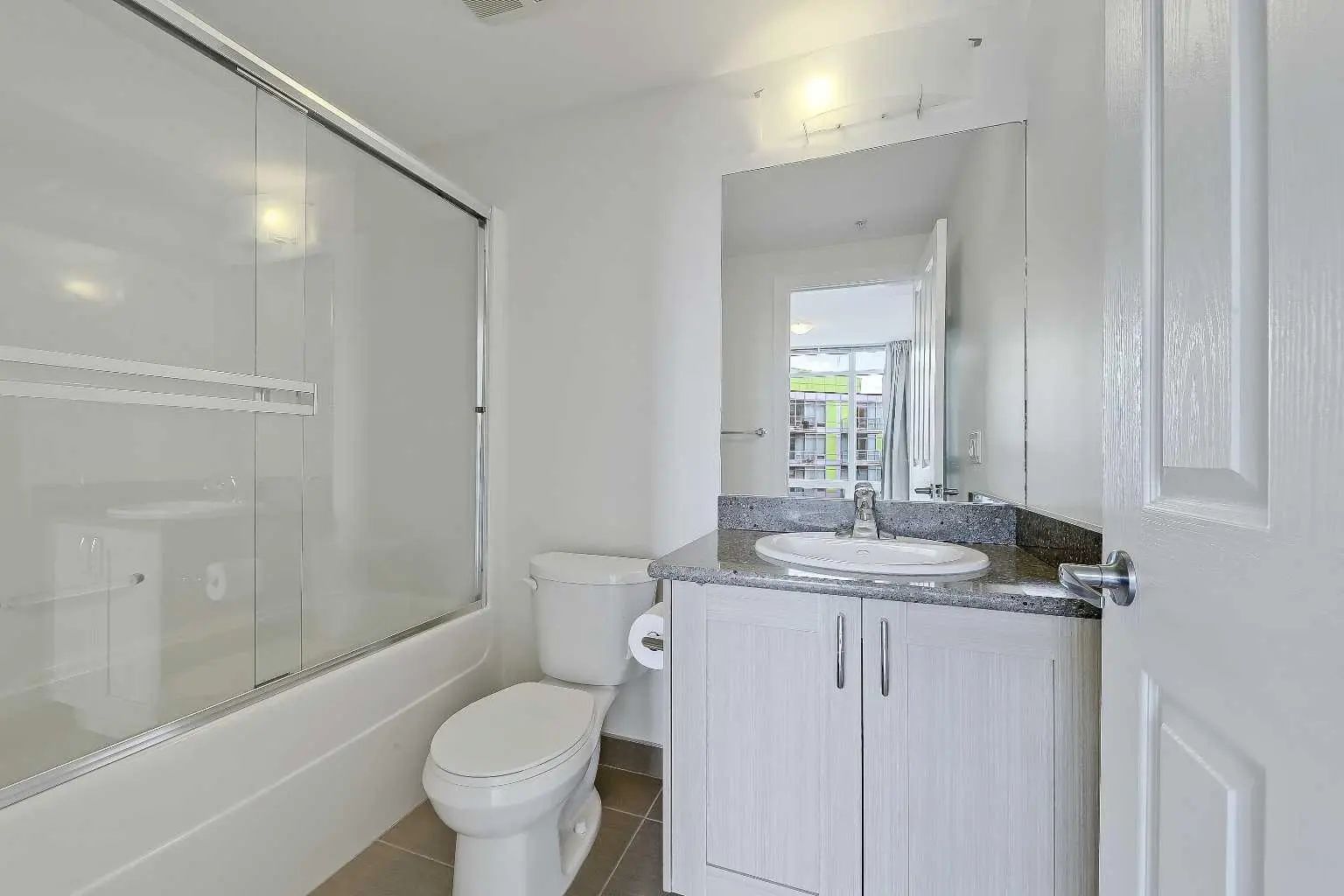 1207 10 Brentwood Common Northwest, Calgary – Residential Apartment Listing Photo 17