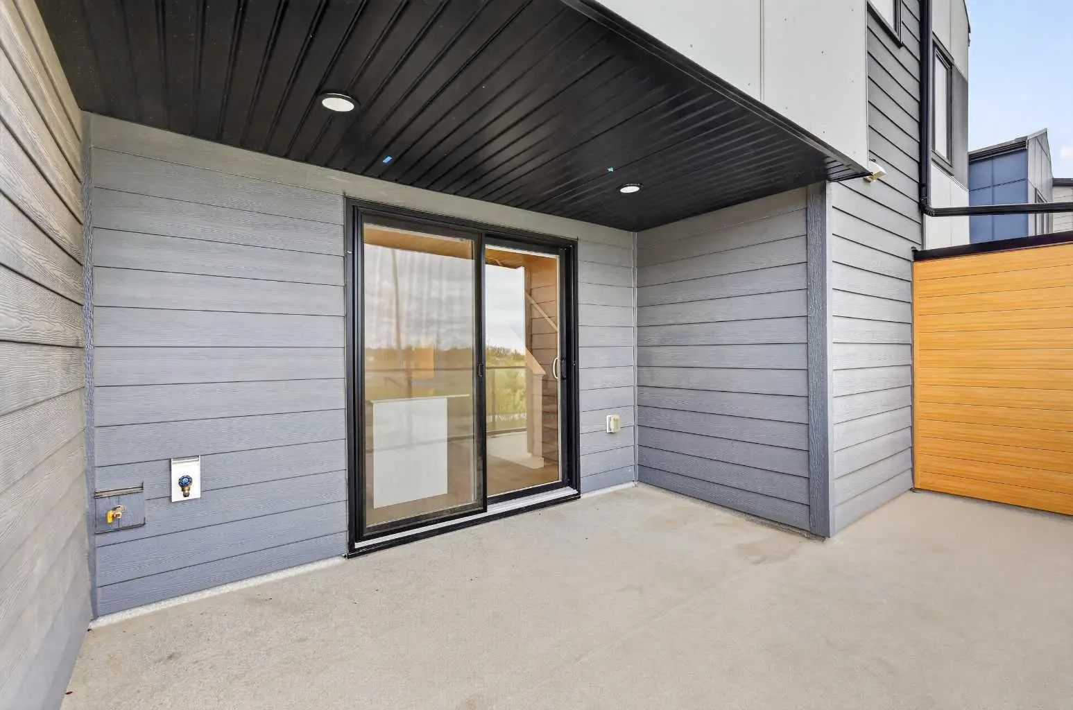 8554 19 Avenue Southeast, Calgary – Residential Row/Townhouse Listing Photo 31