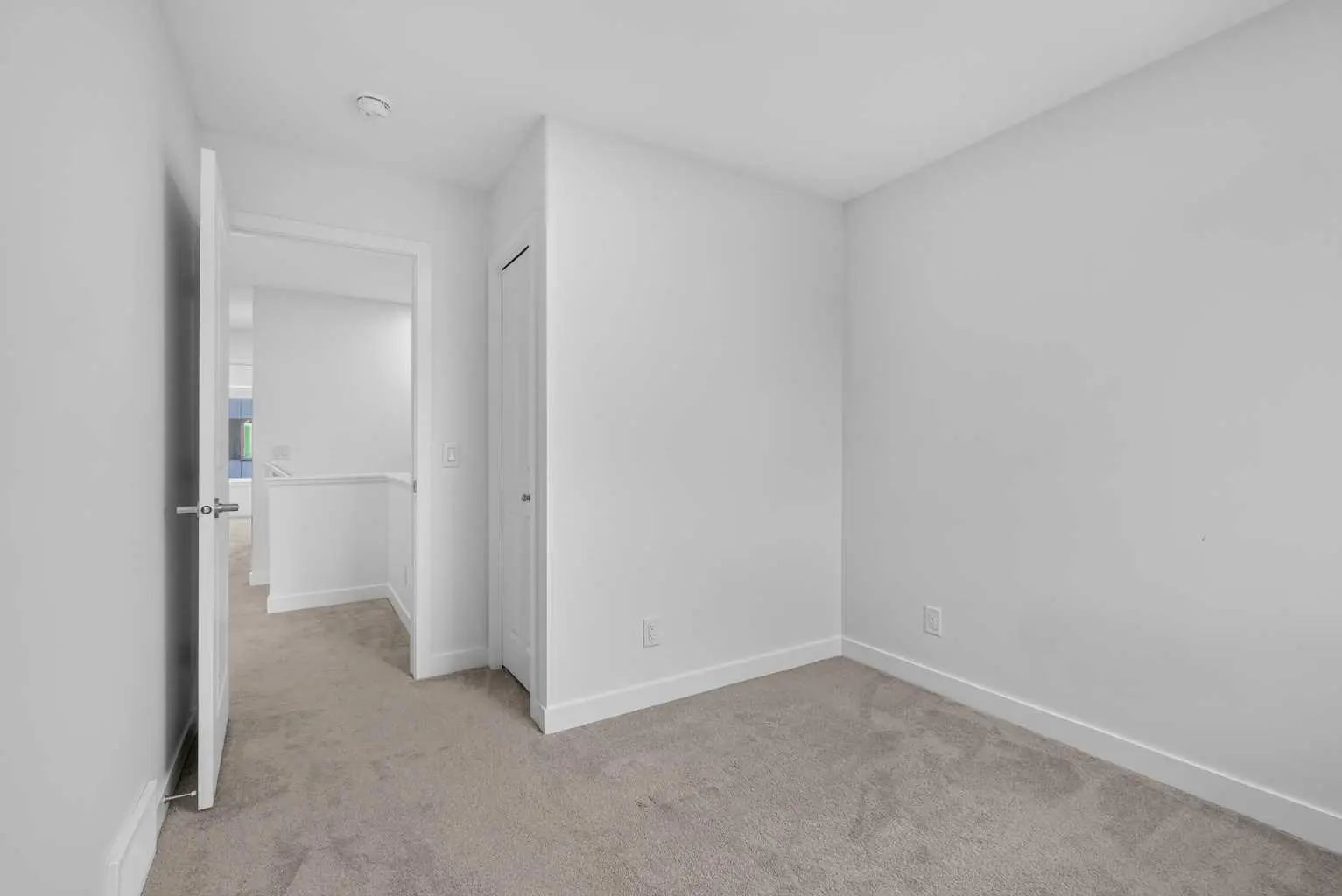 8554 19 Avenue Southeast, Calgary – Residential Row/Townhouse Listing Photo 35