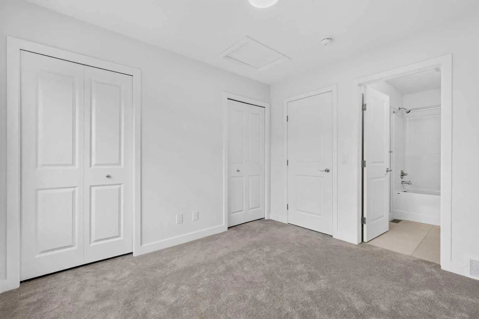8554 19 Avenue Southeast, Calgary – Residential Row/Townhouse Listing Photo 41