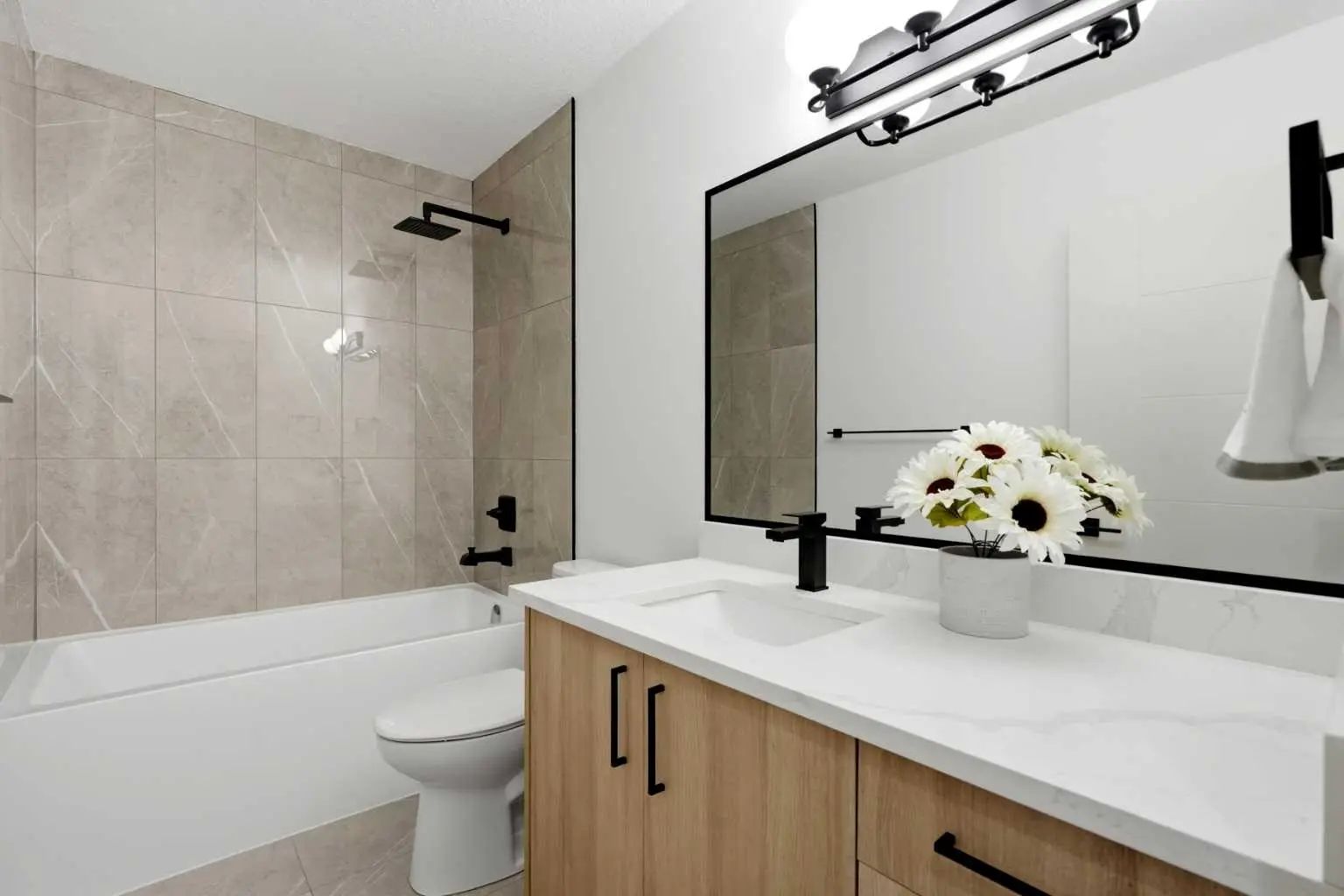 908 Stonehaven Road Southwest, Calgary – Residential Detached Listing Photo 20