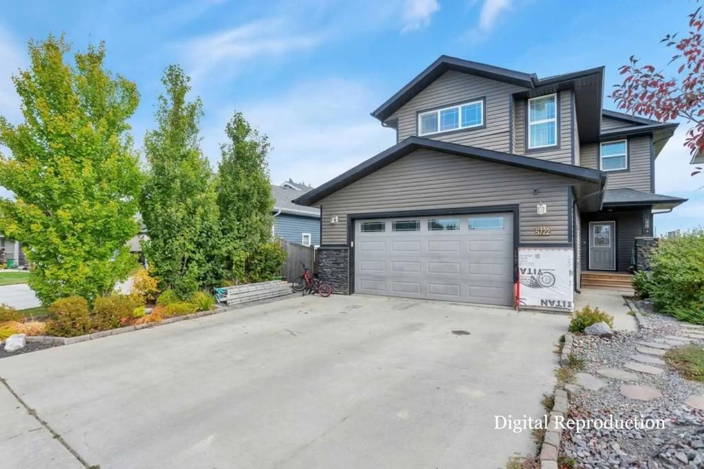 5722 45 Avenue Close , Rocky Mountain House