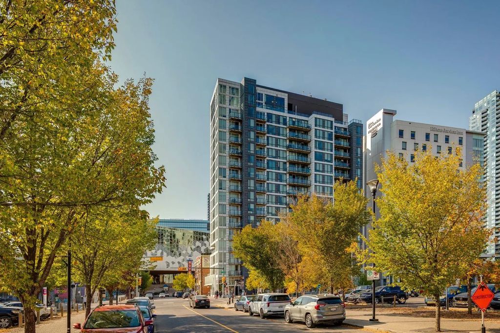 1003 450 8 Avenue Se, Calgary