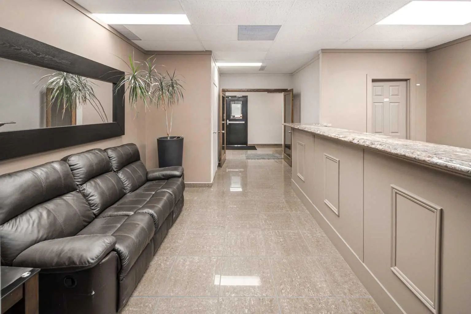 625 14 Street Northwest, Calgary – Commercial Office Listing Photo 10