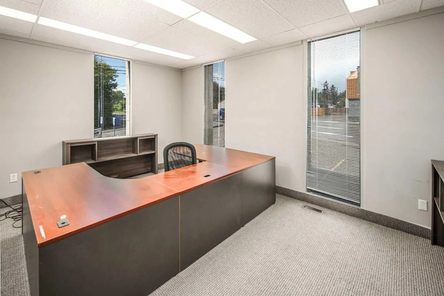 625 14 Street Northwest, Calgary – Commercial Office Listing Photo 14