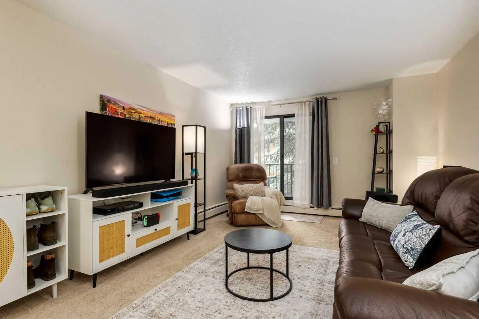 3209 13045 6 Street Southwest, Calgary – Residential Apartment Listing Photo 2