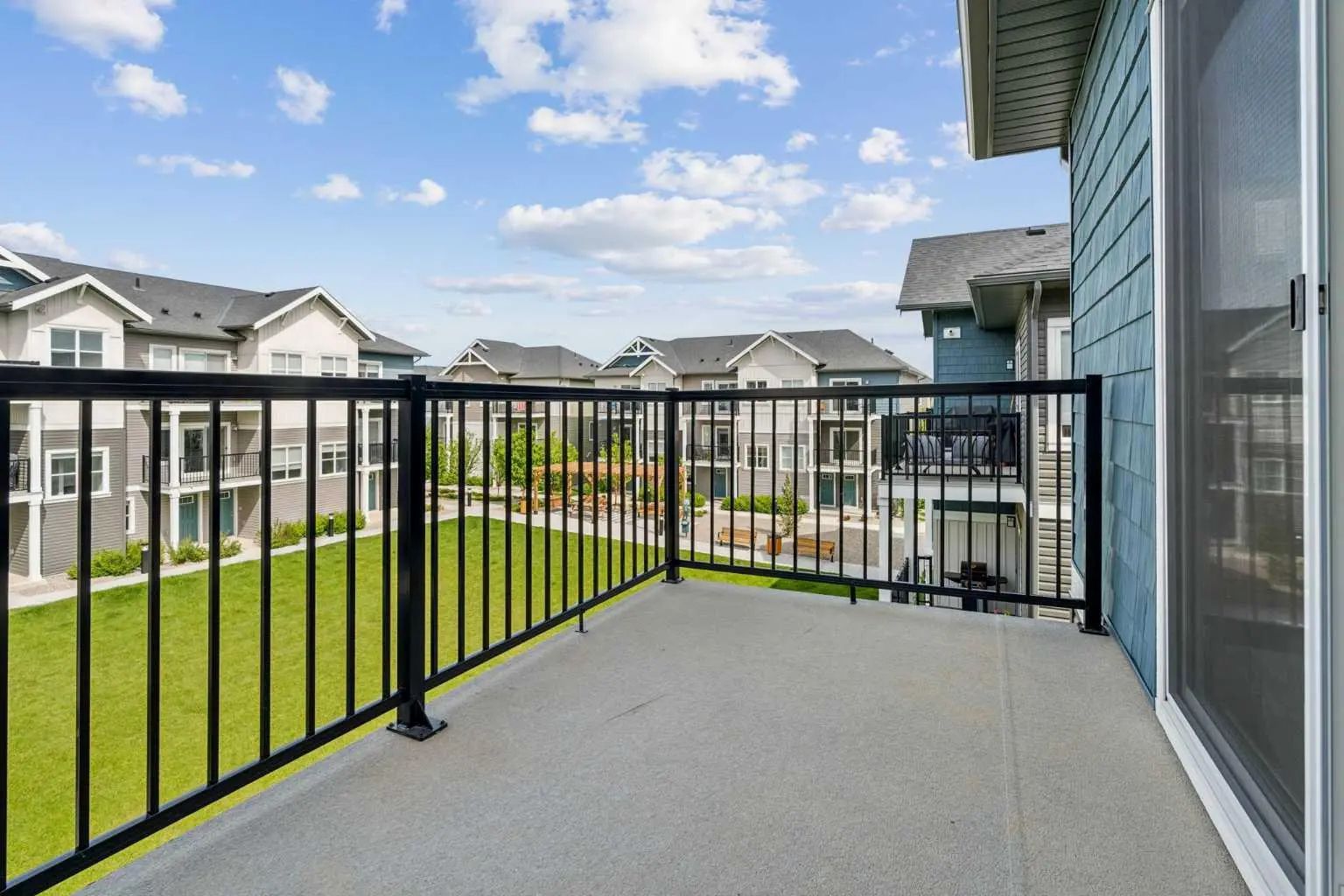 1002 24 Rivercrest Drive , Cochrane – Residential Row/Townhouse Listing Photo 26