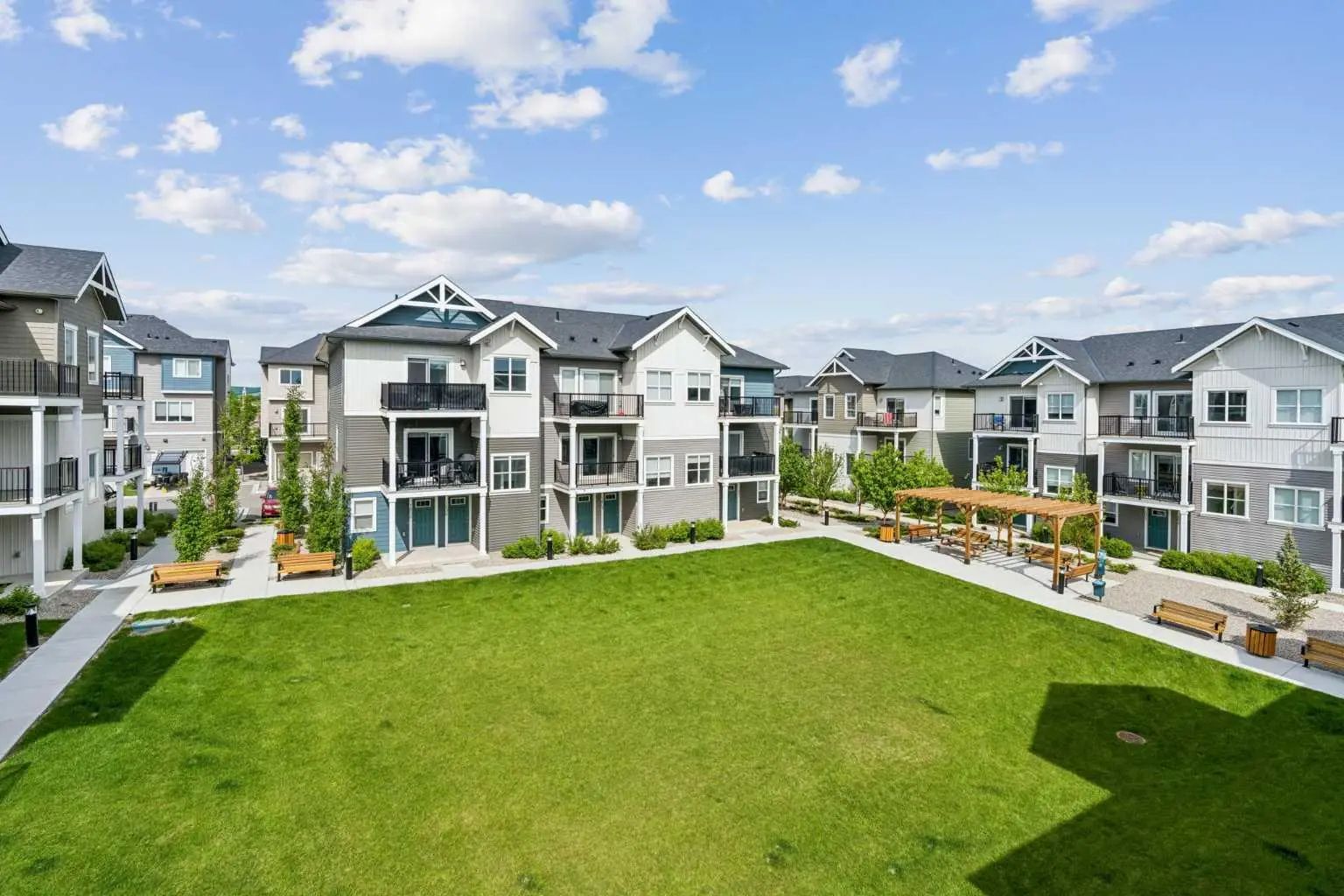1002 24 Rivercrest Drive , Cochrane – Residential Row/Townhouse Listing Photo 27