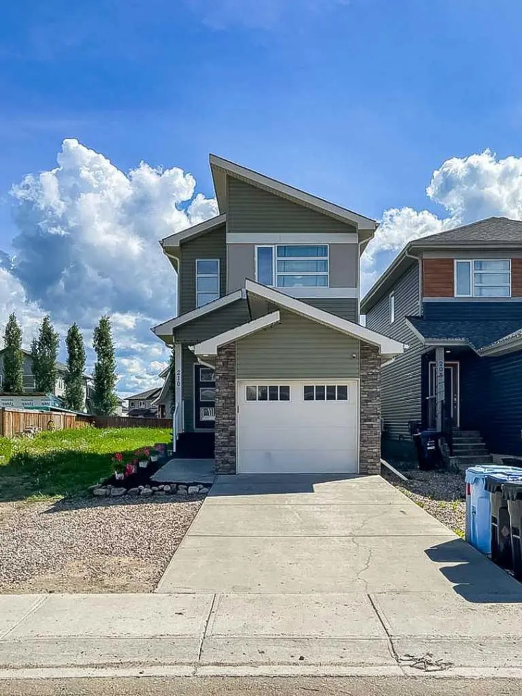 210 Athabasca Avenue , Fort McMurray