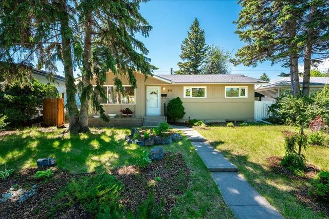 90 Armstrong Crescent Se, Calgary