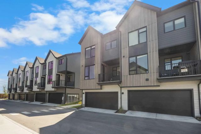 313 85 Sage Hill Heights Nw, Calgary