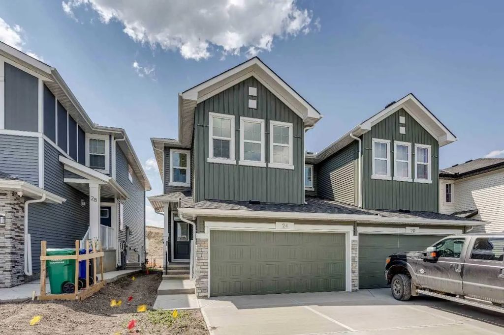 24 Southborough Common , Cochrane