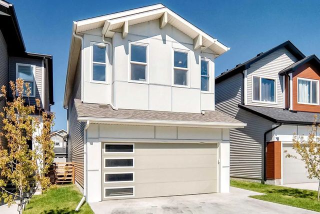 27 Belvedere Point Se, Calgary