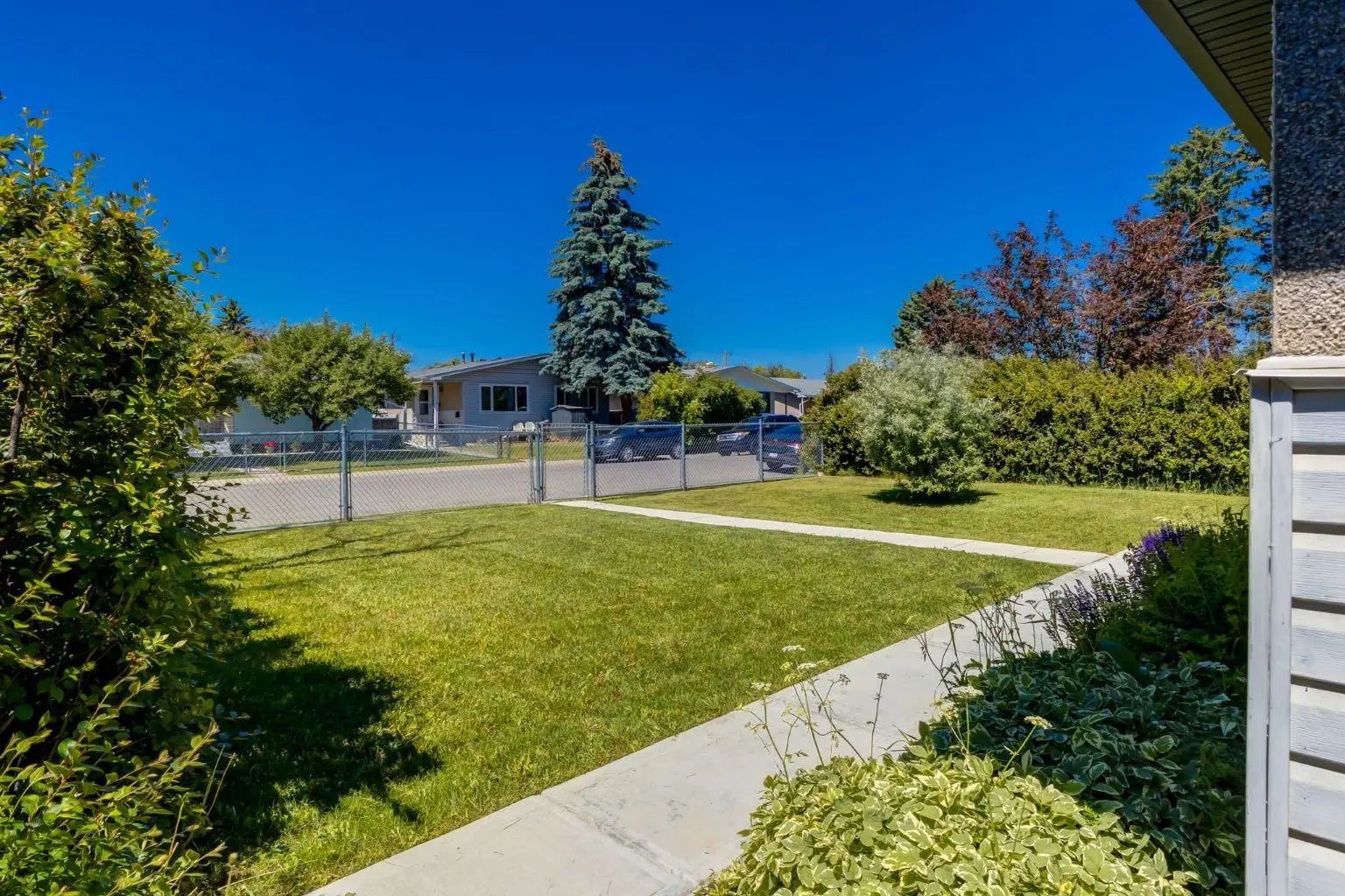 2024 43 Street Southeast, Calgary – Residential Detached Listing Photo 20