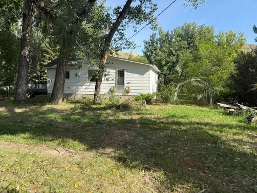 155 7 Street , Drumheller