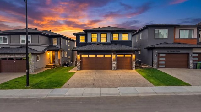 82 Waterford Crescent , Chestermere