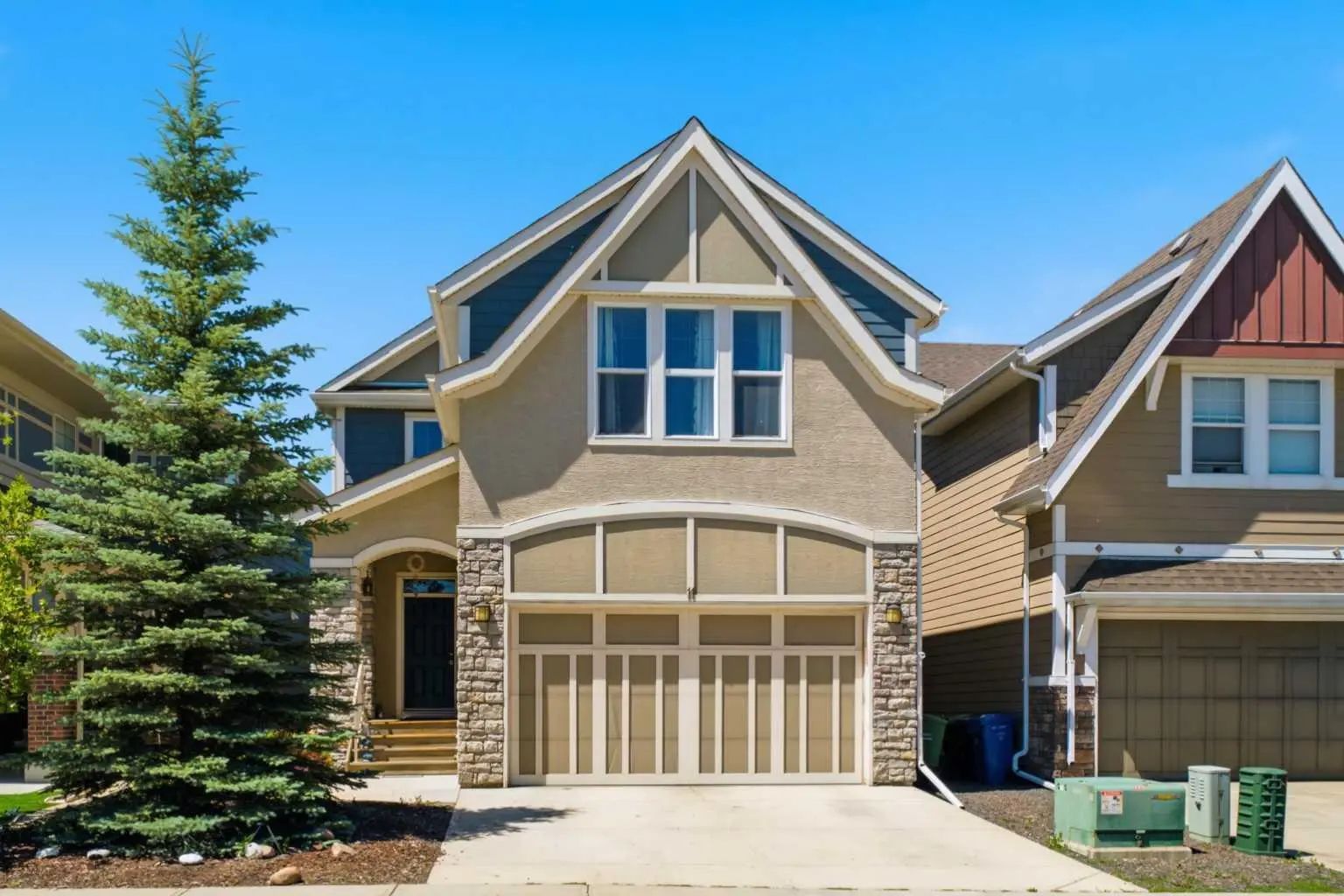 11 Marquis Crescent Southeast, Calgary – Residential Detached Listing Photo 2