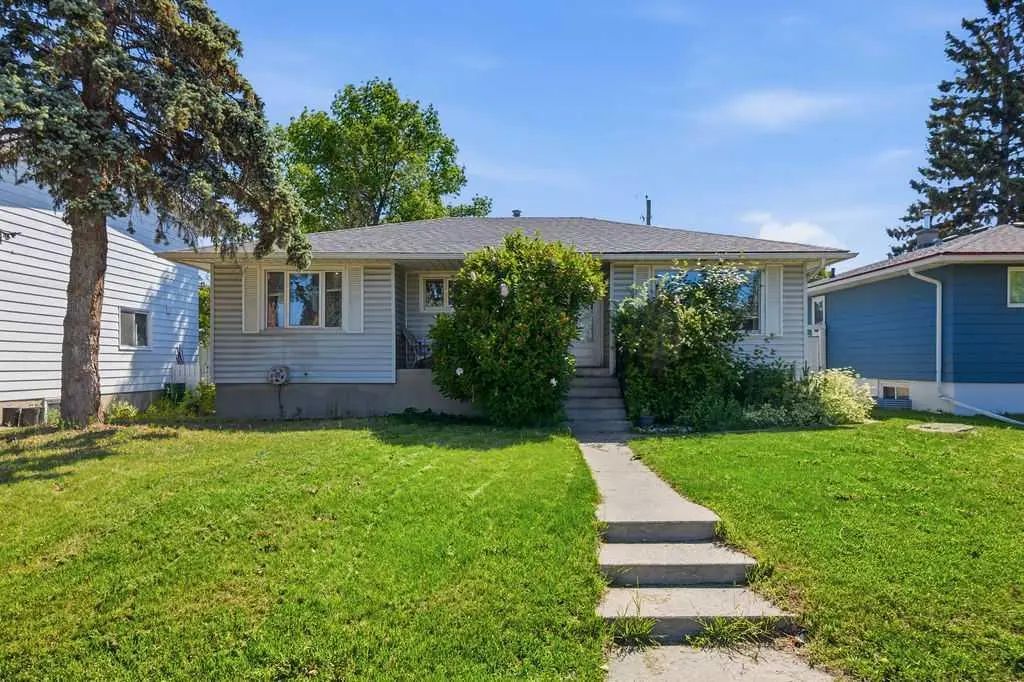 2808 19 Street Nw, Calgary