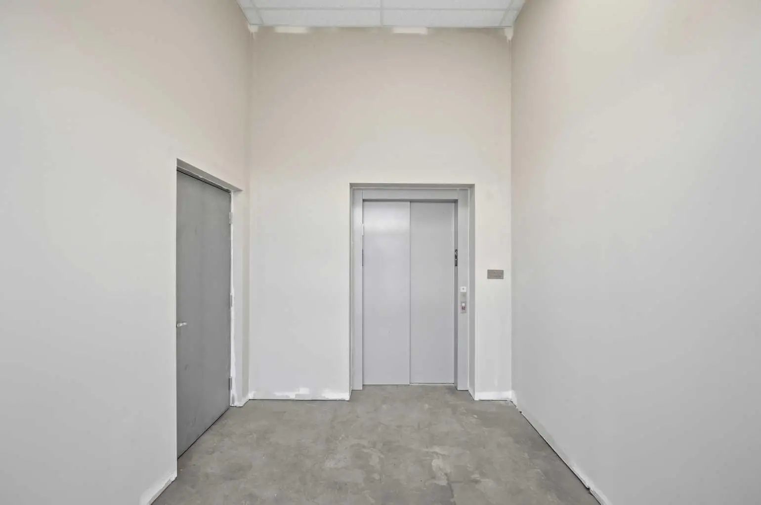1210 4117 109 Avenue Northeast, Calgary – Commercial Industrial Listing Photo 12